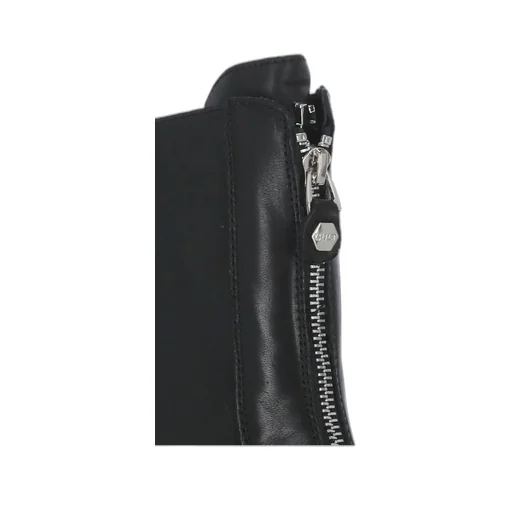 Front Zipped Panelled Boots