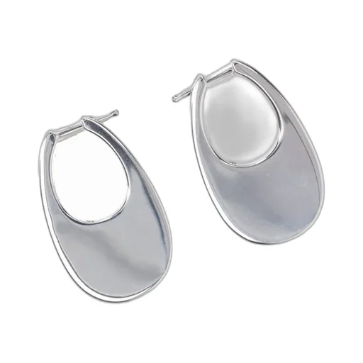 Swipe Medium Hoop Earrings