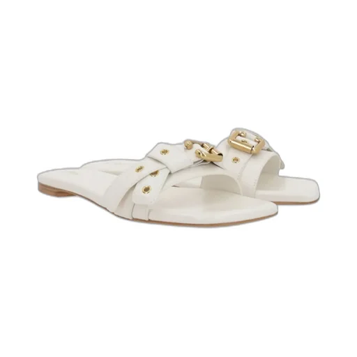Mae Knot-Detailed Slides