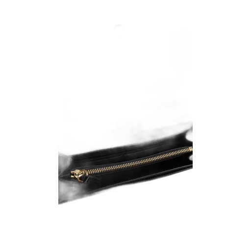 Iconic Flap Wallet