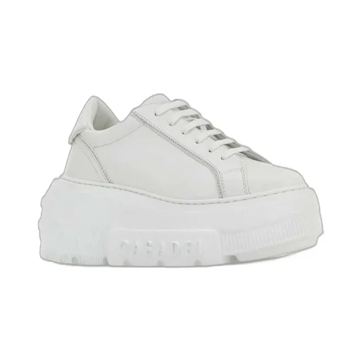 Nexus Sneakers