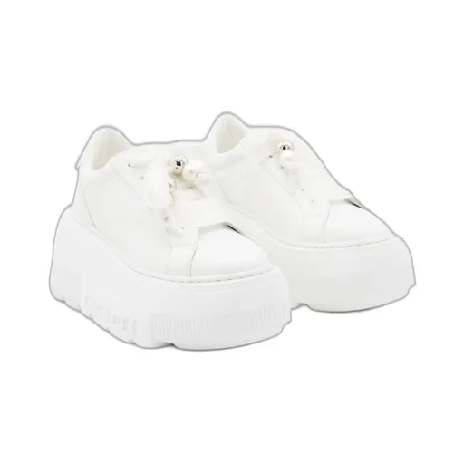 Nexus Sneakers