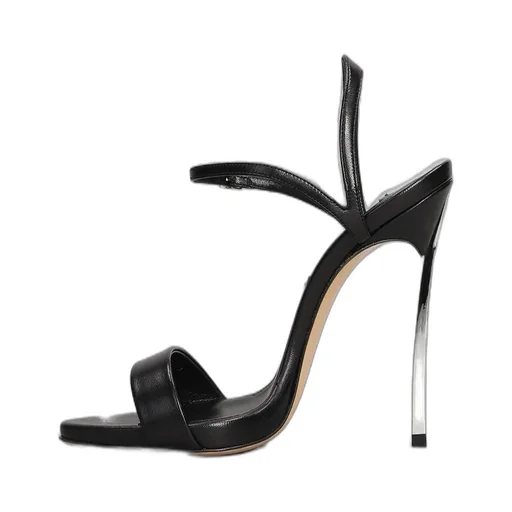 Blade V Celebrity Sandals