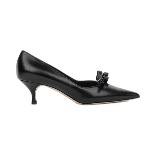 Bow-Detailed Pumps
