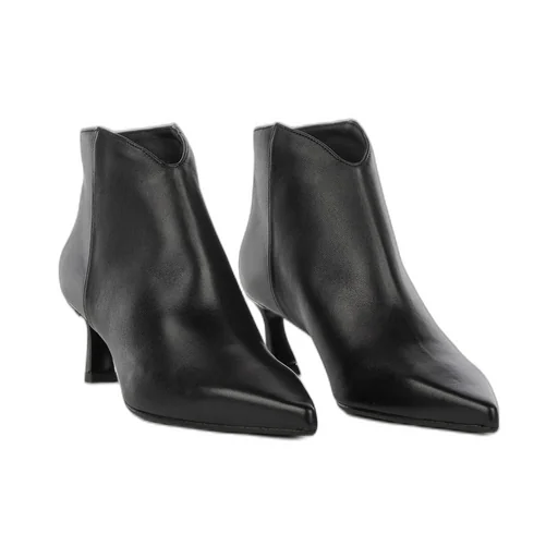 Pointed-Toe Ankle Boots