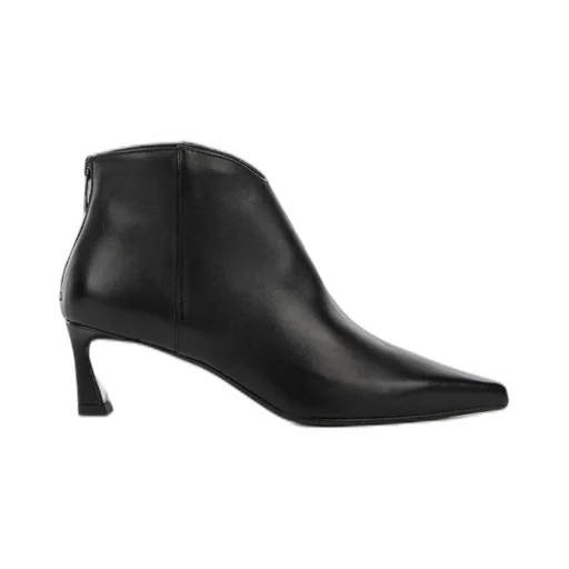 Pointed-Toe Ankle Boots