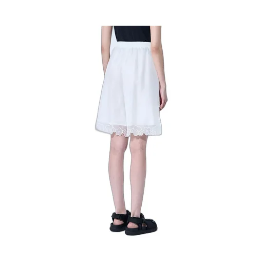 Arya Lace Trim Shorts
