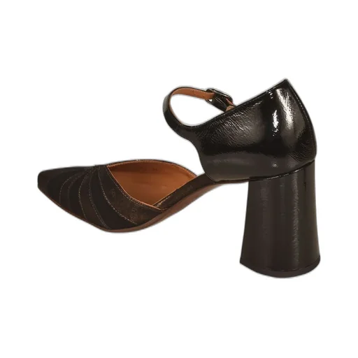 Lolay Pointed Toe Pumps