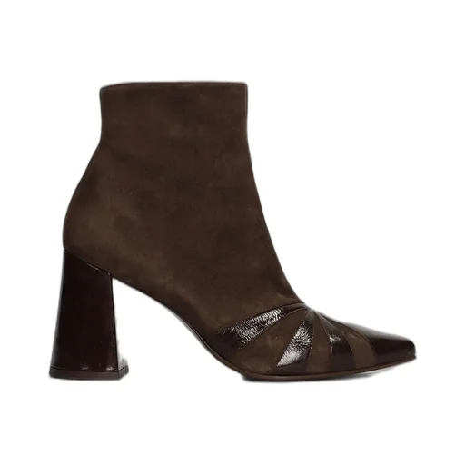 Ludrik Ankle Boots