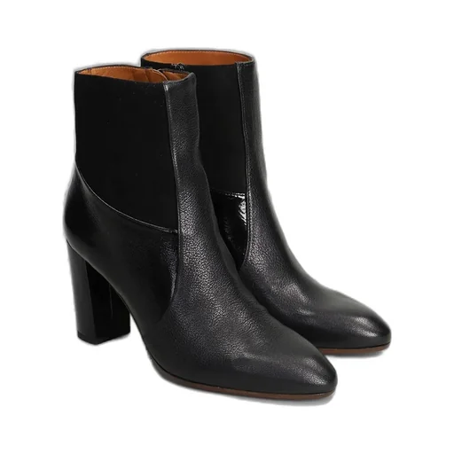 Etyu Block Heel Ankle Boots