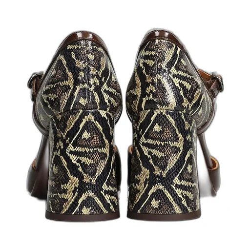 Luer Pointed Toe Pumps