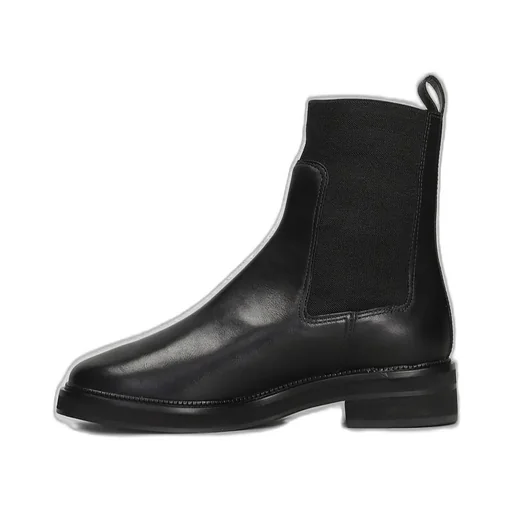 Basic Chelsea Boots