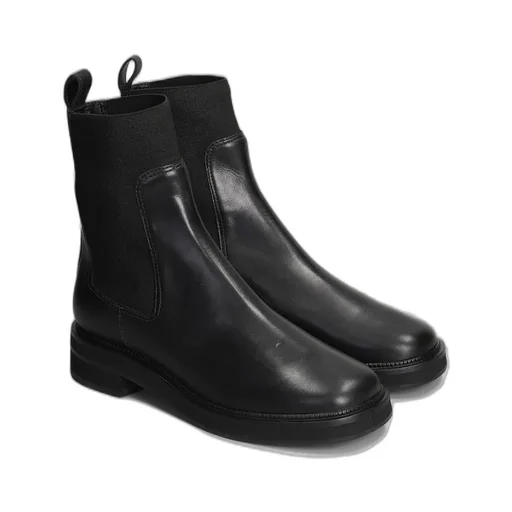 Basic Chelsea Boots