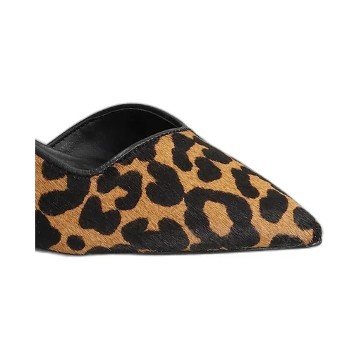 Leopard Printed Slingback Heeled Pumps