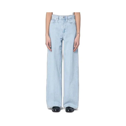 Wide-Leg Jeans