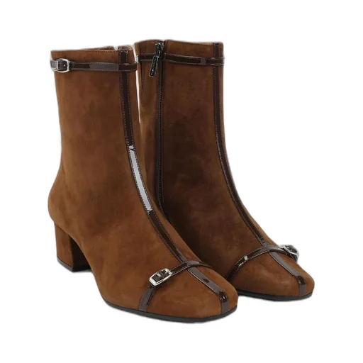 Start Strap Detailed Ankle Boots