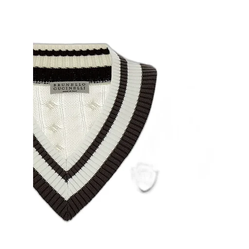 V-Neck Braided Knitted Jumper