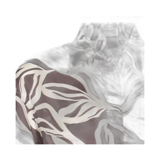 Patterned Long-Sleeved Shirt