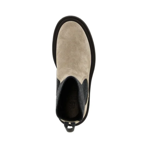 Round Toe Chelsea Boots