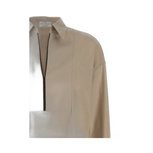 V-Neck Monile Shirt