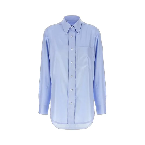 Buttoned Long-Sleeved Shirt