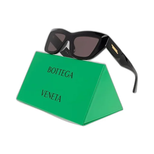 Cat-Eye Frame Sunglasses