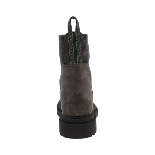 Round Toe Chelsea Boots