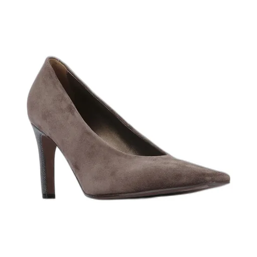Precious Detailed Pumps