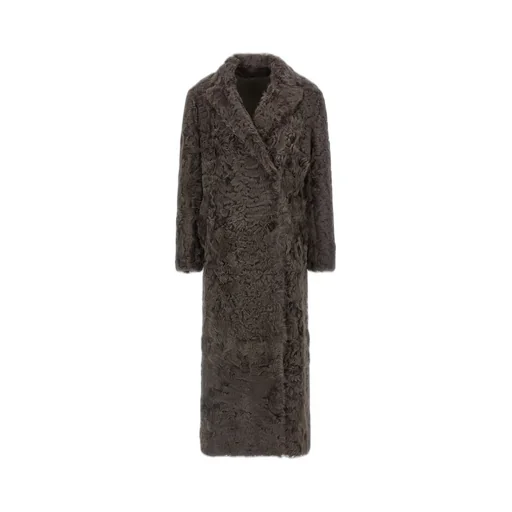 Wavy Coat