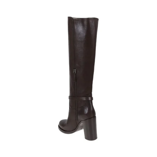 Buckle Detailed Round-Toe Boots