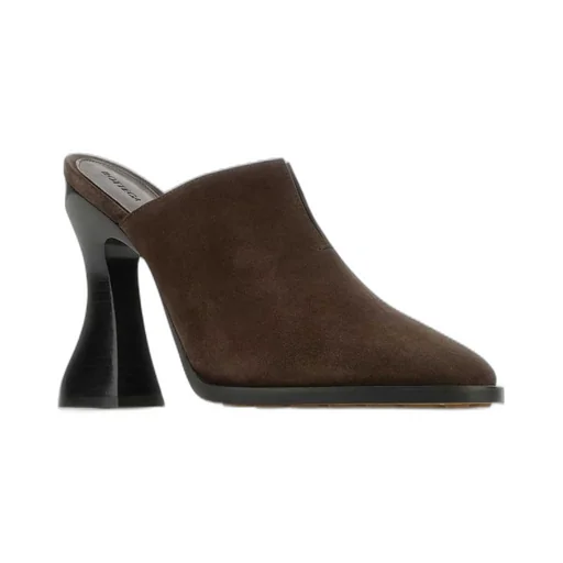 Cha-Cha Pointed-Toe Pumps
