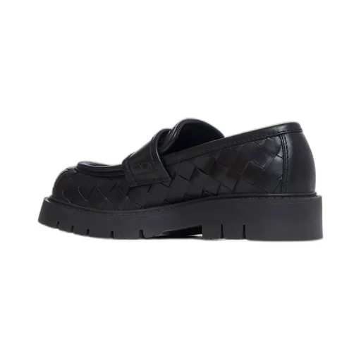 Intrecciato Moccasins