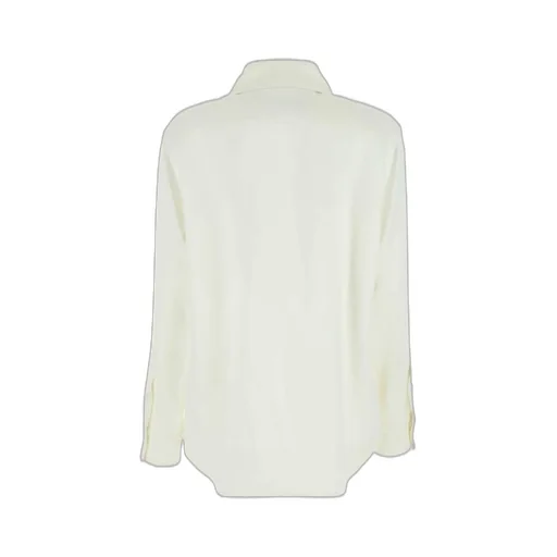 Long Sleeved Buttoned Shirt