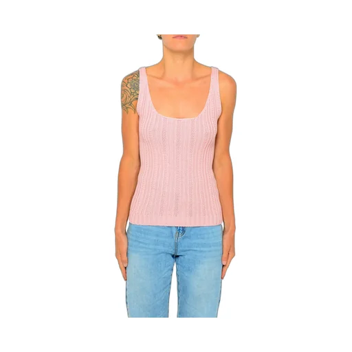 Knitted Sleeveless Top