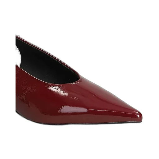 Tiare Pumps