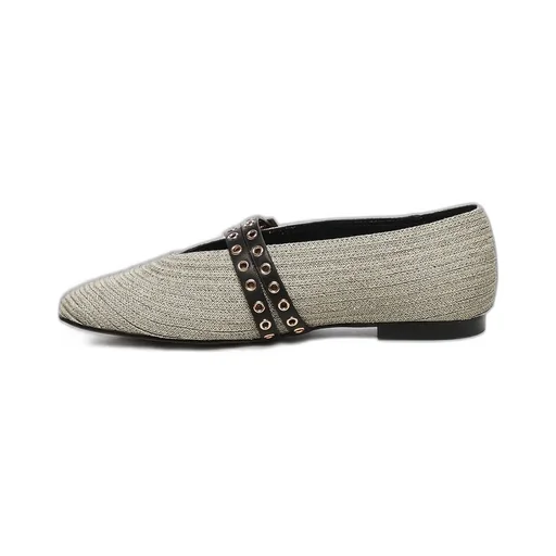 Buckled Tapered Flat Shoes