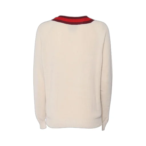 V-Neck Jumper