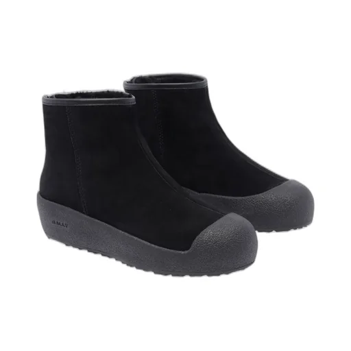 Guard Round Toe Ankle Boots