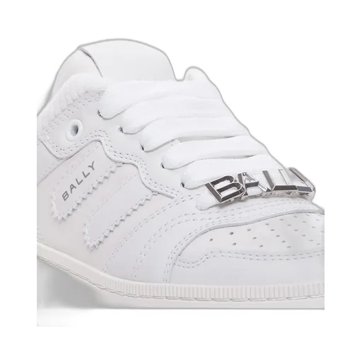 Round Toe Lace-Up Sneakers