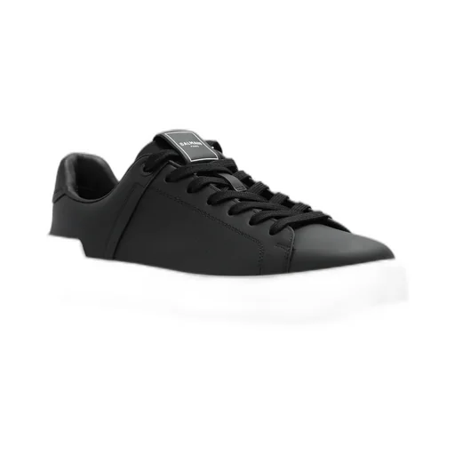 B-Court Sneakers
