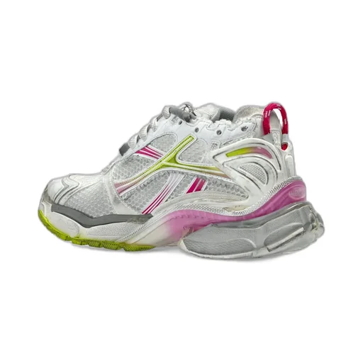 Runner Sneakers