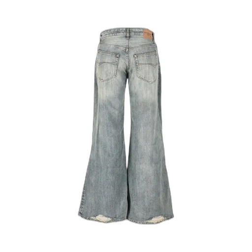 Flared Jeans