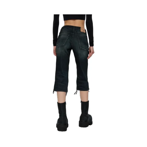 Straight-Leg Capri Pants