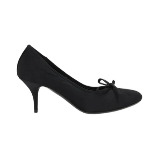 Leopold Worn-Out Pumps