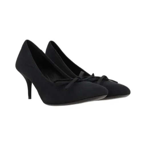 Leopold Worn-Out Pumps