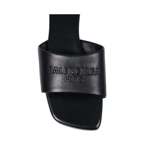 Duty Free Flat Sandals