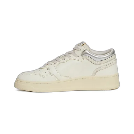 Medalist Perforated Low Sneakers