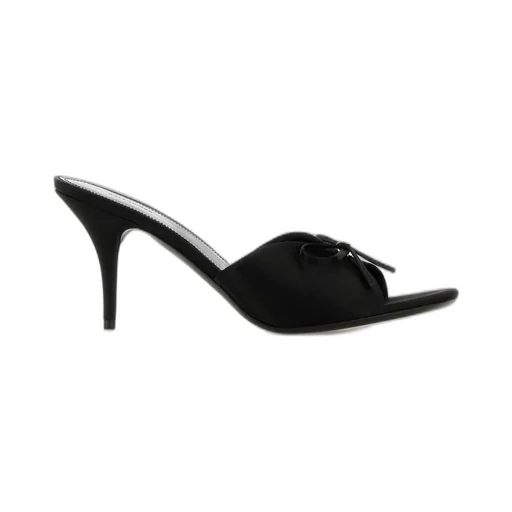 Knife Bow Sandals