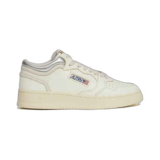 Medalist Perforated Low Sneakers