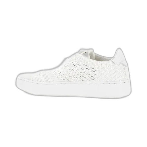 Easeknit Medalist Low Sneakers